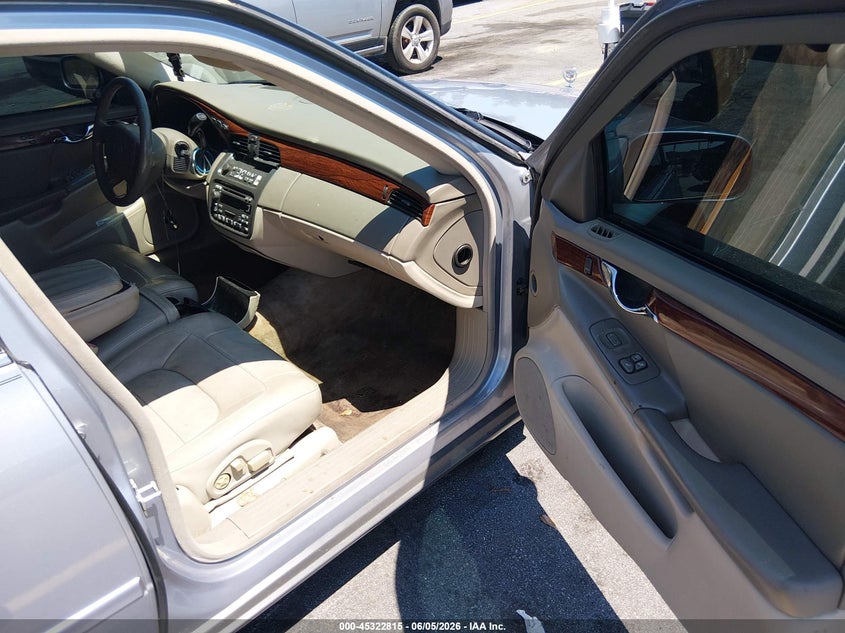 2004 Cadillac De ville VIN 1G6KD54Y64U224613 IAAI salvage auction — RIGHT FRONT, Repossession Paperwork (Georgia), sold $350 on 2026-07-08 (photo 5)
