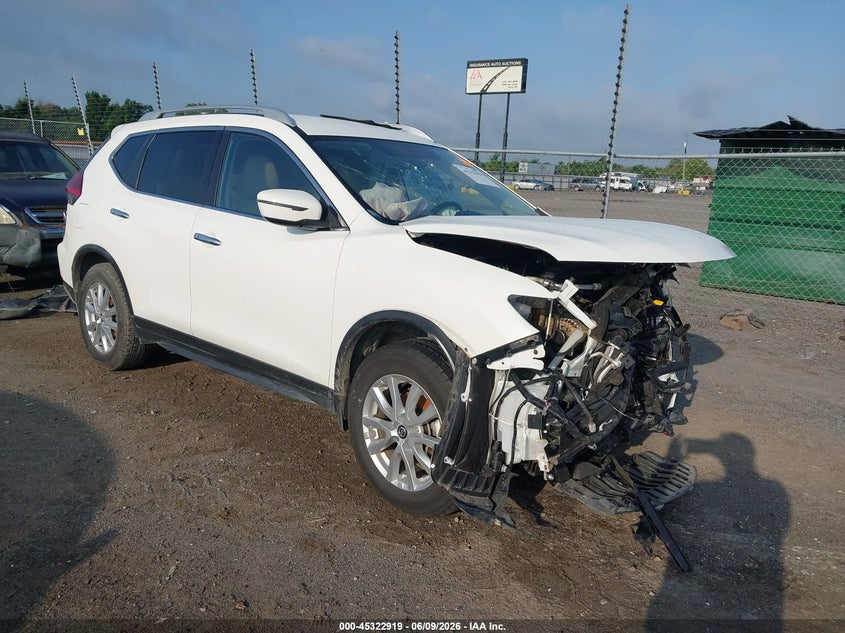 2017 Nissan Rogue VIN JN8AT2MT1HW137845 IAAI salvage auction — FRONT END, Salvage Title, sold $250 on 2026-07-15 (photo 1)
