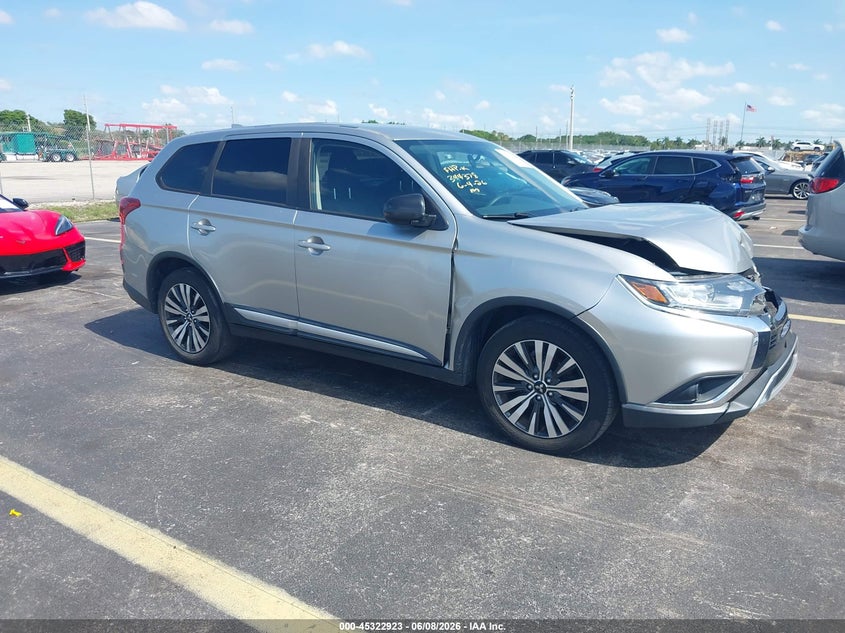 2019 Mitsubishi Outlander VIN JA4AD2A39KZ047663 IAAI salvage auction — FRONT END, Salvage Title, sold $3,100 on 2026-07-09 (photo 1)