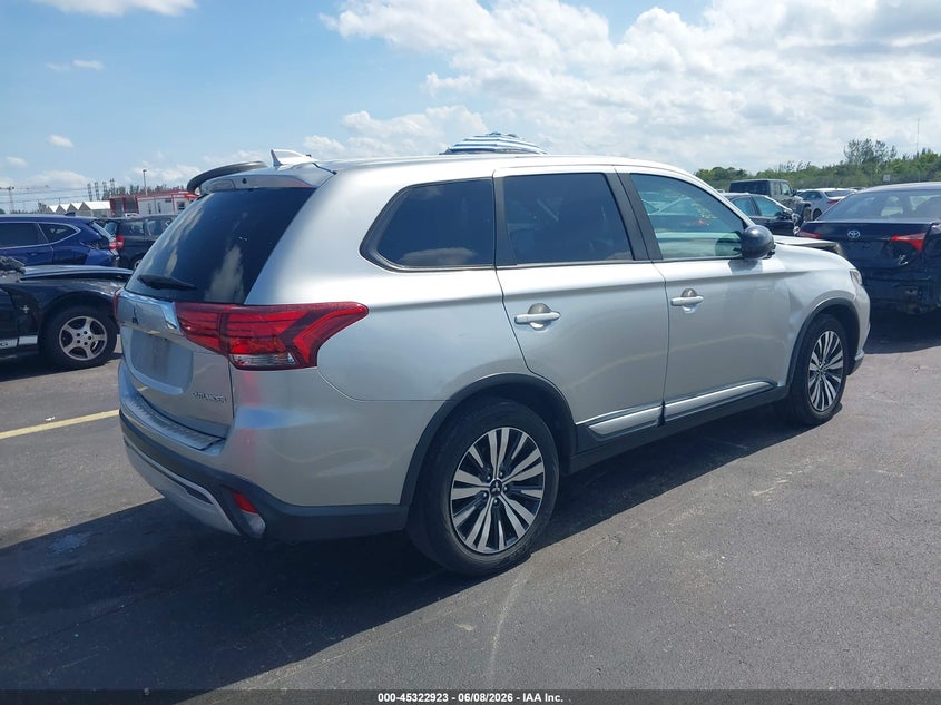 2019 Mitsubishi Outlander VIN JA4AD2A39KZ047663 IAAI salvage auction — FRONT END, Salvage Title, sold $3,100 on 2026-07-09 (photo 4)
