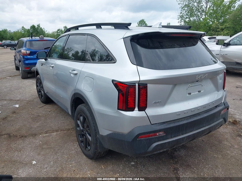 2022 Kia Sorento VIN 5XYRLDLC1NG146534 IAAI salvage auction — SIDE, Salvage Title, sold $7,300 on 2026-07-09 (photo 3)