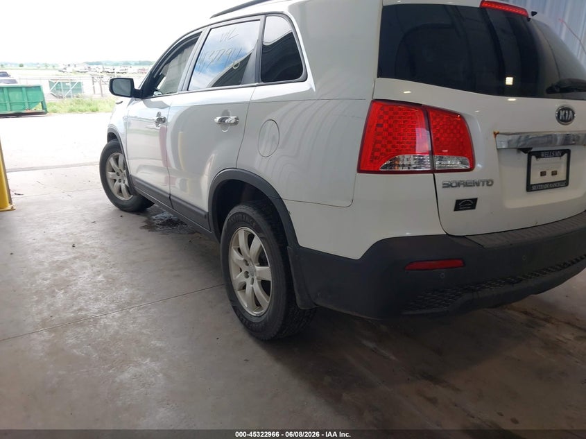 2013 Kia Sorento VIN 5XYKT3A69DG416052 IAAI salvage auction — FRONT END, Prior Salvage (Minnesota), sold $25 on 2026-07-29 (photo 3)