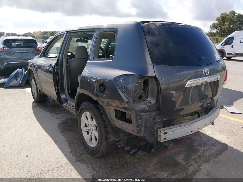 2012 Toyota Highlander VIN 5TDZK3EH9CS067943 IAAI salvage auction — REAR END, Original (Texas), sold $2,625 on 2026-07-30 (photo 3)