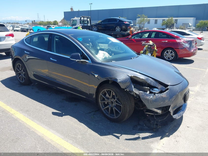 2018 Tesla Model 3 VIN 5YJ3E1EAXJF045309 IAAI salvage auction — RIGHT FRONT, Salvage (California), sold $25 on 2026-07-29 (photo 1)