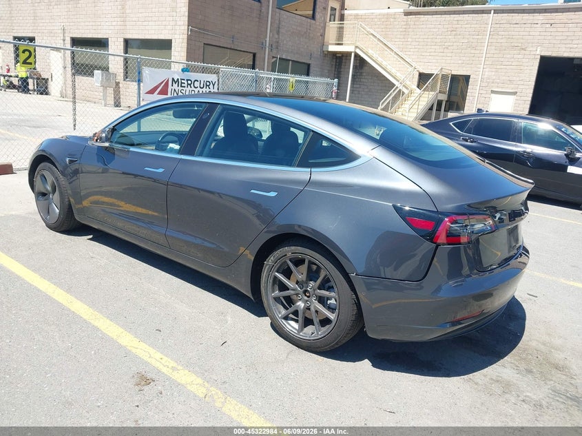 2018 Tesla Model 3 VIN 5YJ3E1EAXJF045309 IAAI salvage auction — RIGHT FRONT, Salvage (California), sold $25 on 2026-07-29 (photo 3)
