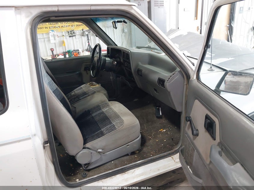 1991 Ford Ranger VIN 1FTCR14U6MPA20420 IAAI salvage auction — FRONT END, Salvage (North Dakota), sold $25 on 2026-07-09 (photo 5)