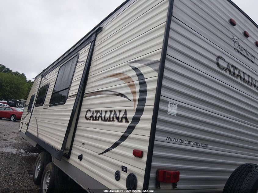 2015 Forest river Coachmen catalina VIN 5ZT2CASB9FA019524 IAAI salvage auction — SIDE, Salvage (West Virginia), sold $100 on 2026-07-30 (photo 3)