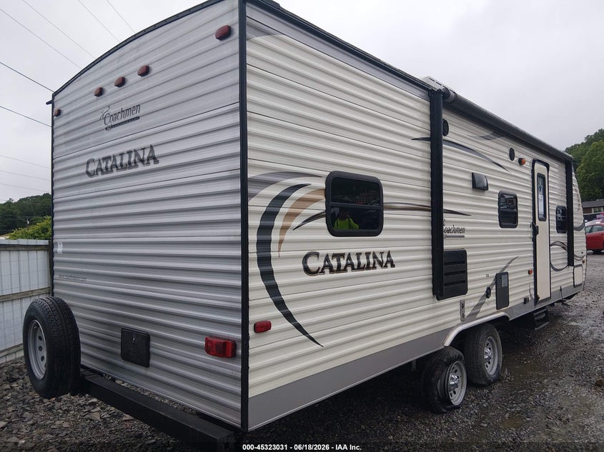 2015 Forest river Coachmen catalina VIN 5ZT2CASB9FA019524 IAAI salvage auction — SIDE, Salvage (West Virginia), sold $100 on 2026-07-30 (photo 4)