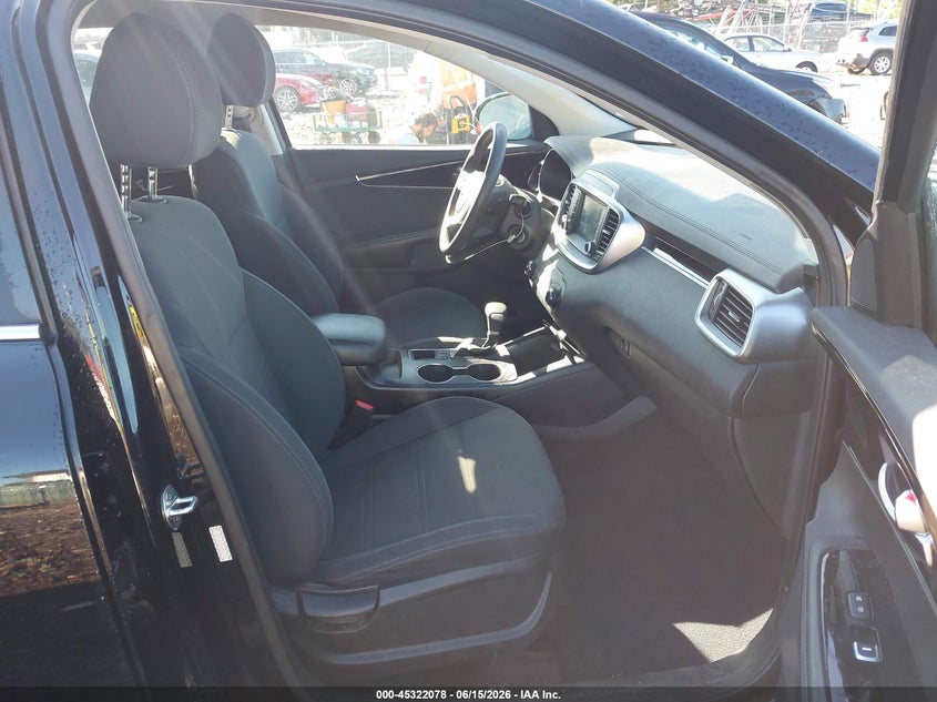 2020 Kia Sorento VIN 5XYPG4A36LG670760 IAAI salvage auction — FRONT END, Salvage Title, sold $3,750 on 2026-07-31 (photo 5)