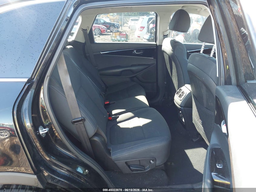 2020 Kia Sorento VIN 5XYPG4A36LG670760 IAAI salvage auction — FRONT END, Salvage Title, sold $3,750 on 2026-07-31 (photo 8)