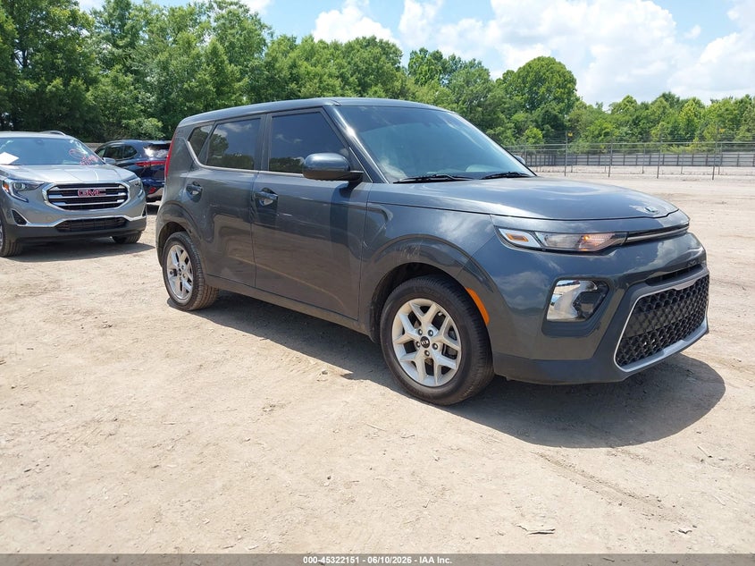 2020 Kia Soul VIN KNDJ23AU8L7736276 IAAI salvage auction — LEFT & RIGHT, Salvage Title, sold $2,350 on 2026-07-15 (photo 1)
