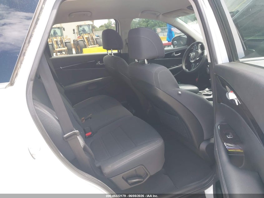 2017 Kia Sorento VIN 5XYPG4A33HG248811 IAAI salvage auction — FRONT END, Clear (Florida), sold $1,350 on 2026-07-15 (photo 8)