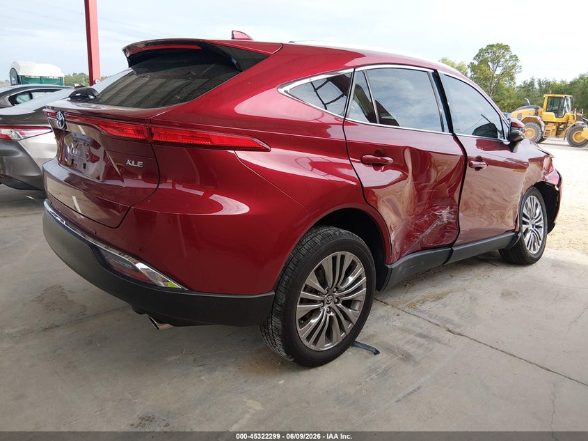 2024 Toyota Venza VIN JTEAAAAH2RJ179110 IAAI salvage auction — RIGHT SIDE, Salvage Title, sold $15,350 on 2026-07-07 (photo 4)