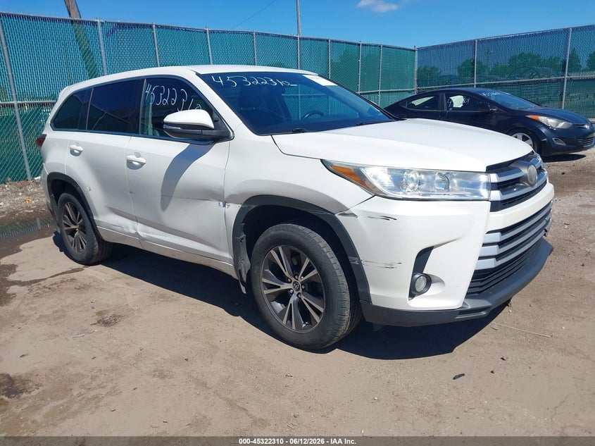 2017 Toyota Highlander VIN 5TDBZRFH5HS466743 IAAI salvage auction — RIGHT SIDE, Salvage (Indiana), sold $6,050 on 2026-07-14 (photo 1)