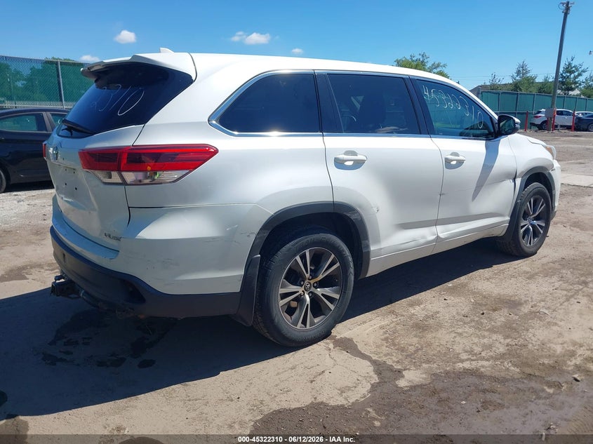 2017 Toyota Highlander VIN 5TDBZRFH5HS466743 IAAI salvage auction — RIGHT SIDE, Salvage (Indiana), sold $6,050 on 2026-07-14 (photo 4)