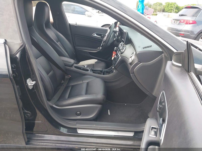 2014 Mercedes-benz Cla-klasse VIN WDDSJ4EB4EN044400 IAAI salvage auction — FRONT END, Rebuildable (Florida), sold $1,825 on 2026-07-09 (photo 5)