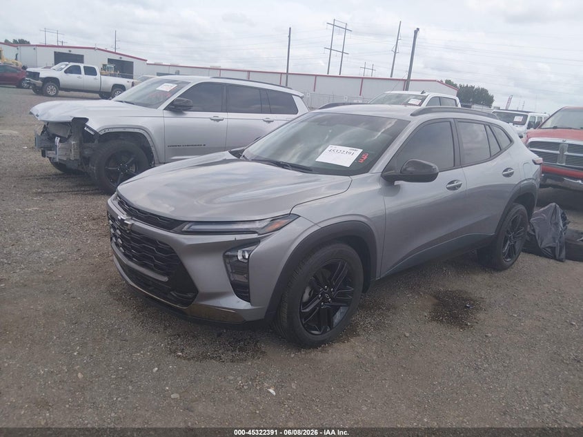 2024 Chevrolet Trax VIN KL77LKE28RC223309 IAAI salvage auction — SIDE, Salvage Title, sold $4,350 on 2026-07-22 (photo 2)