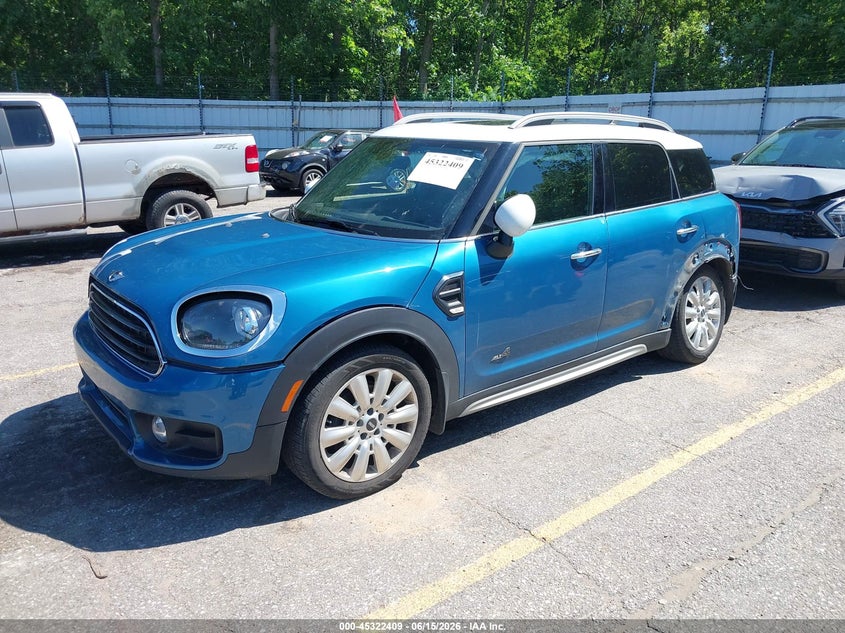 2018 Mini Countryman VIN WMZYV5C32J3E03598 IAAI salvage auction — REAR END, Salvage Title, sold $2,900 on 2026-08-12 (photo 2)