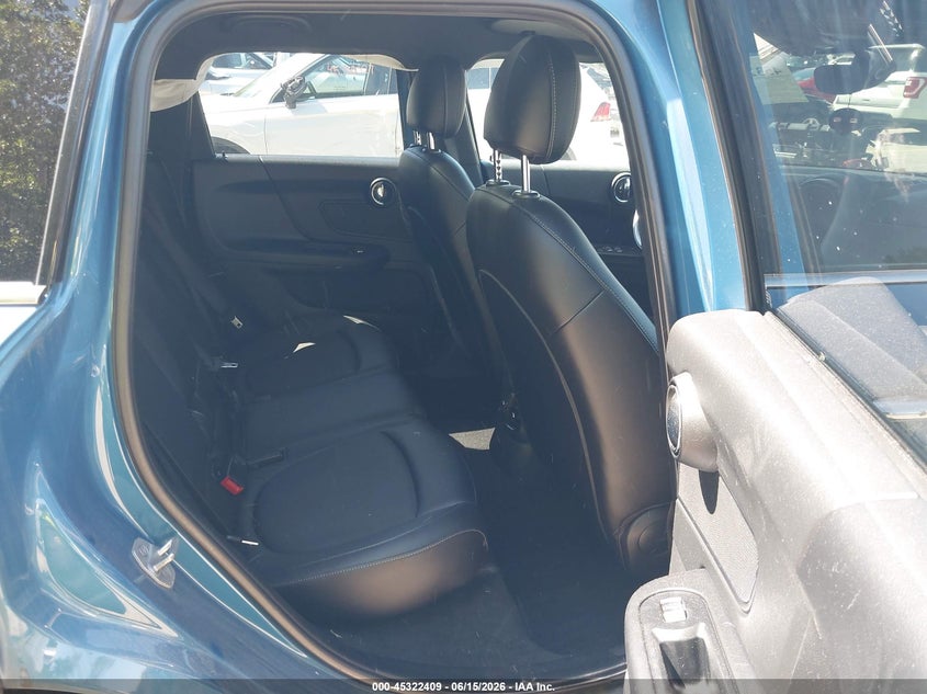 2018 Mini Countryman VIN WMZYV5C32J3E03598 IAAI salvage auction — REAR END, Salvage Title, sold $2,900 on 2026-08-12 (photo 8)