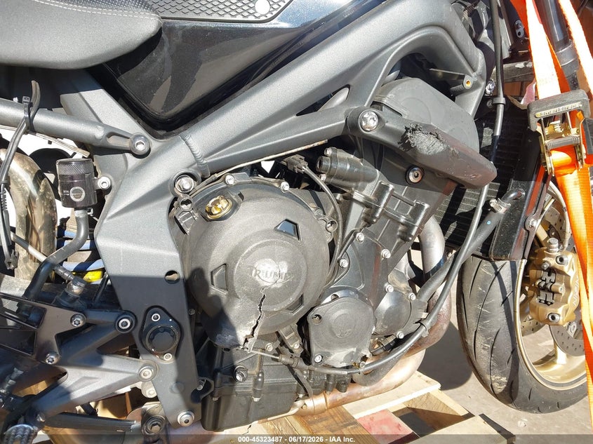 2012 Triumph motorcycle Street VIN SMTD02NE5CT531541 IAAI salvage auction — ROLLOVER, Clear (Virginia), sold $575 on 2026-07-07 (photo 8)