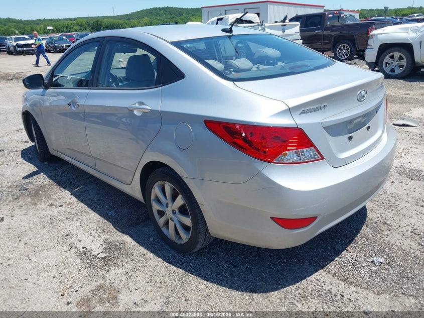 2013 Hyundai Accent VIN KMHCU4AE0DU298109 IAAI salvage auction — RIGHT FRONT, Salvage (Oklahoma), sold $1,100 on 2026-07-15 (photo 3)
