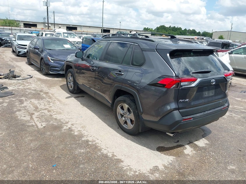 2024 Toyota Rav 4 VIN 2T3W1RFV1RC276048 IAAI salvage auction — RIGHT SIDE, Salvage Title, sold $7,800 on 2026-07-29 (photo 3)