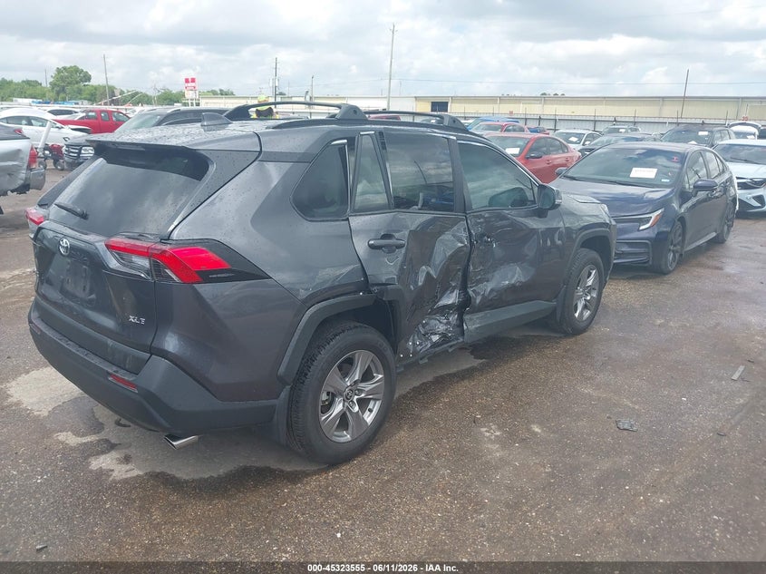 2024 Toyota Rav 4 VIN 2T3W1RFV1RC276048 IAAI salvage auction — RIGHT SIDE, Salvage Title, sold $7,800 on 2026-07-29 (photo 4)