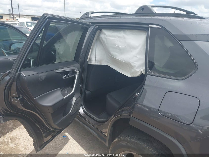 2024 Toyota Rav 4 VIN 2T3W1RFV1RC276048 IAAI salvage auction — RIGHT SIDE, Salvage Title, sold $7,800 on 2026-07-29 (photo 8)