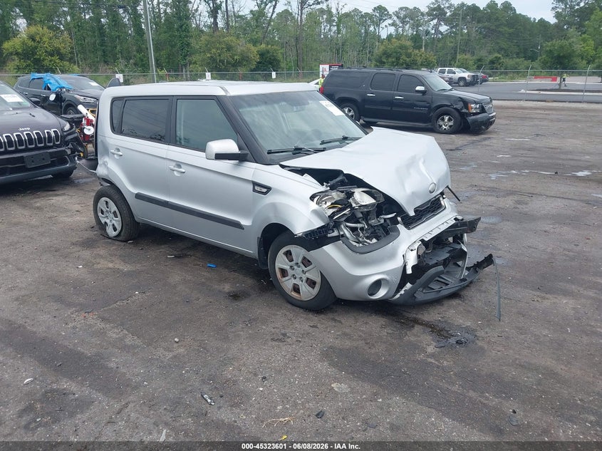 2013 Kia Soul VIN KNDJT2A53D7768408 IAAI salvage auction — FRONT END, Salvage Title, sold $25 on 2026-07-07 (photo 1)