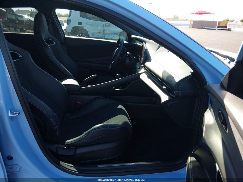 2025 Hyundai Elantra n VIN KMHLW4DK5SU025871 IAAI salvage auction — FRONT & REAR, Salvage Title, sold $7,200 on 2026-08-02 (photo 5)