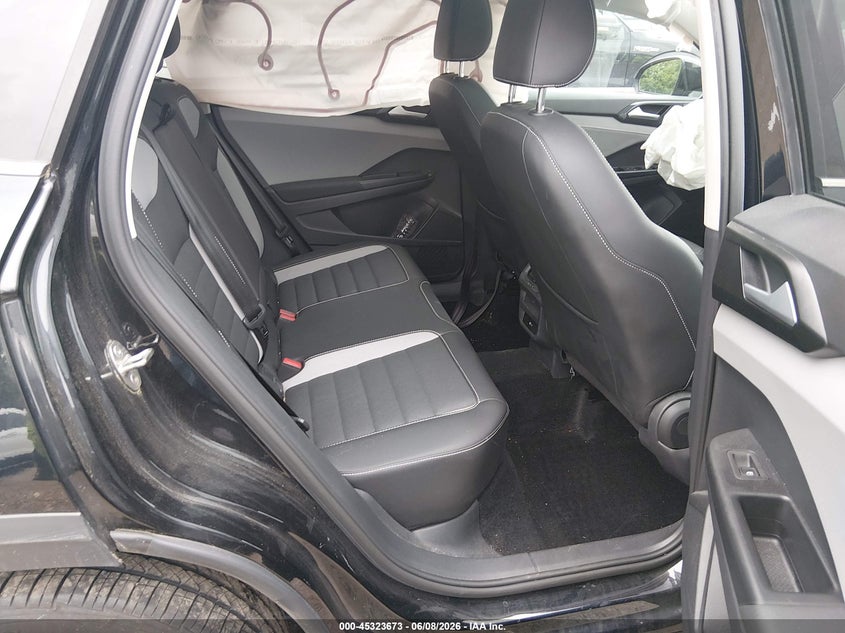 2022 Volkswagen Taos VIN 3VV2X7B27NM083640 IAAI salvage auction — FRONT END, Salvage Title, sold $6,100 on 2026-07-23 (photo 8)
