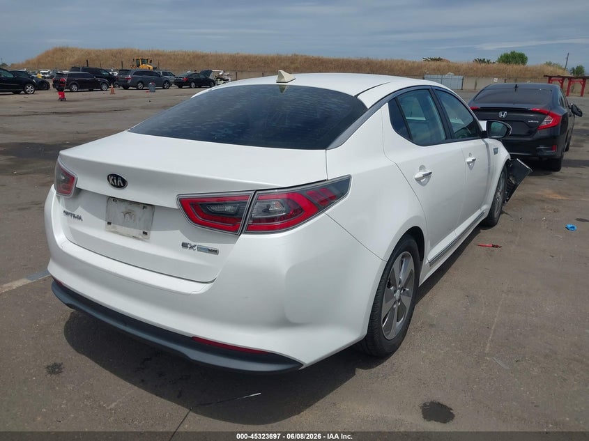 2016 Kia Optima VIN KNAGN4AD4G5093379 IAAI salvage auction — FRONT END, Salvage Title, sold $1,400 on 2026-07-15 (photo 4)