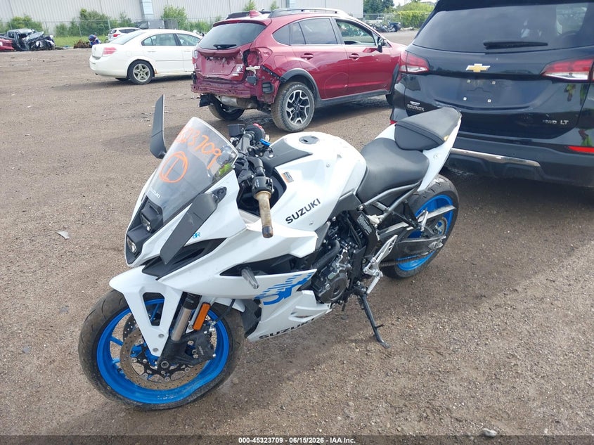 2026 Suzuki Gsx VIN JS1EM13B5T7100985 IAAI salvage auction — FRONT END, Salvage (Michigan), sold $1,850 on 2026-07-14 (photo 2)