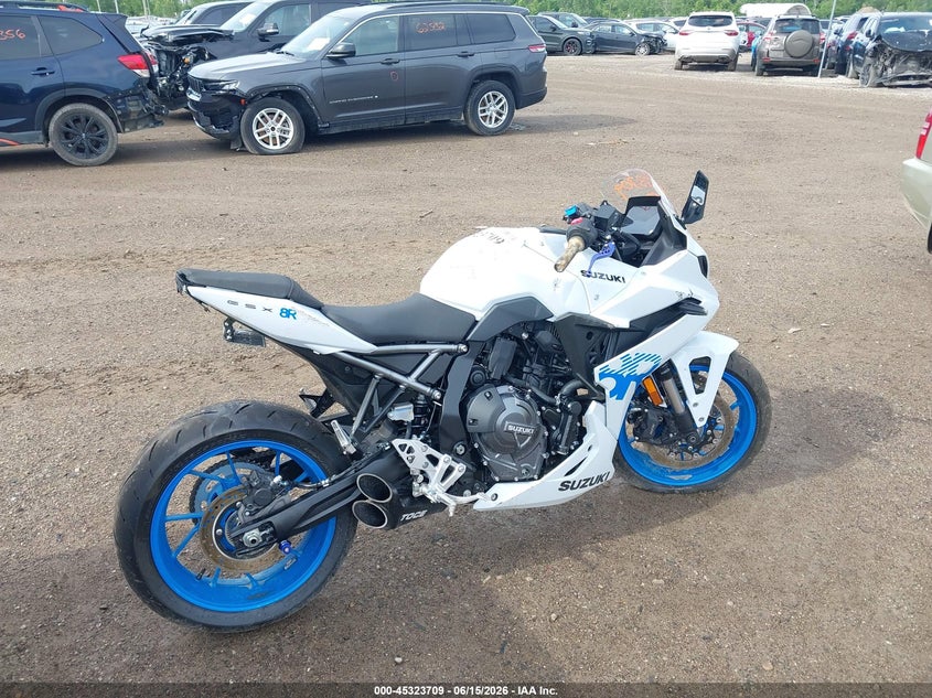 2026 Suzuki Gsx VIN JS1EM13B5T7100985 IAAI salvage auction — FRONT END, Salvage (Michigan), sold $1,850 on 2026-07-14 (photo 4)