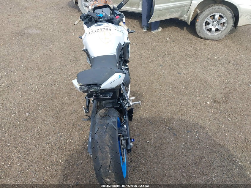 2026 Suzuki Gsx VIN JS1EM13B5T7100985 IAAI salvage auction — FRONT END, Salvage (Michigan), sold $1,850 on 2026-07-14 (photo 6)