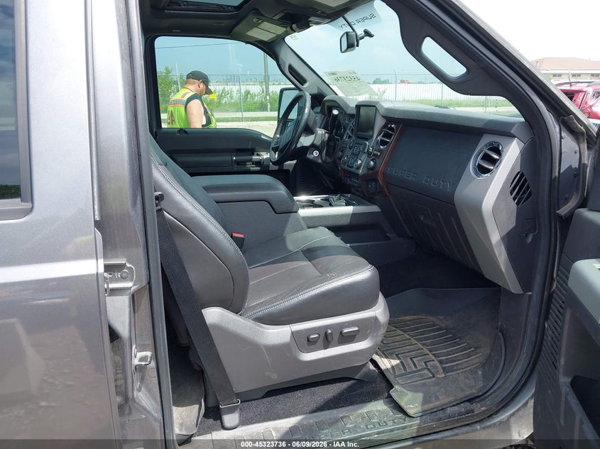 2013 Ford F250 VIN 1FT7W2BT9DEA63574 IAAI salvage auction — NORMAL WEAR, Salvage Title, sold $6,950 on 2026-07-09 (photo 5)
