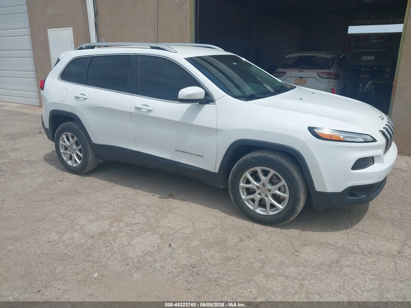 2018 Jeep Cherokee VIN 1C4PJMCB5JD528451 IAAI salvage auction — NORMAL WEAR, Sf97 (Oklahoma), sold $9,000 on 2026-08-03 (photo 1)