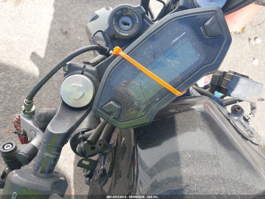 2013 Honda Cbr VIN MLHPC4415D5001389 IAAI salvage auction — SIDE, Salvage Title, sold $100 on 2026-07-08 (photo 7)
