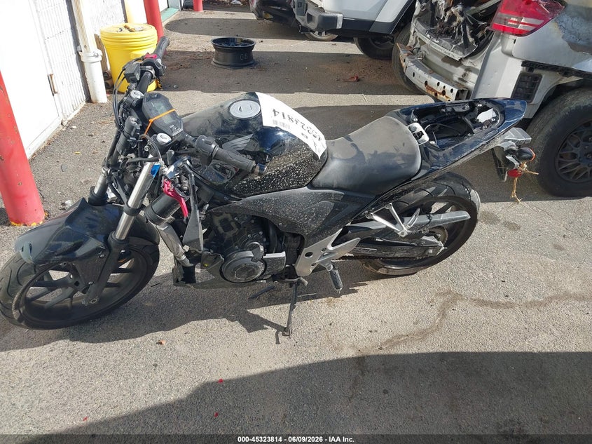 2013 Honda Cbr VIN MLHPC4415D5001389 IAAI salvage auction — SIDE, Salvage Title, sold $100 on 2026-07-08 (photo 9)
