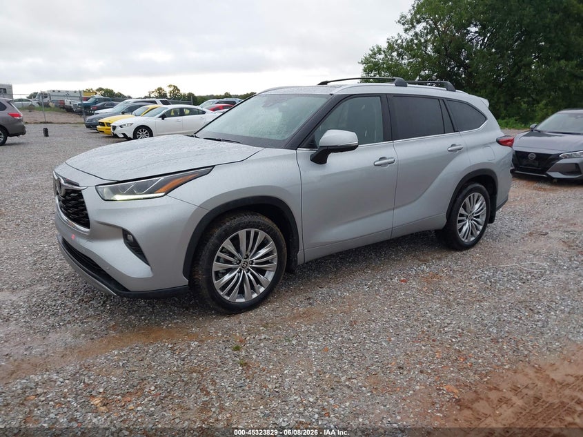 2022 Toyota Highlander VIN 5TDFZRBH6NS199129 IAAI salvage auction — HAIL, Salvage Title, sold $25,200 on 2026-07-06 (photo 2)