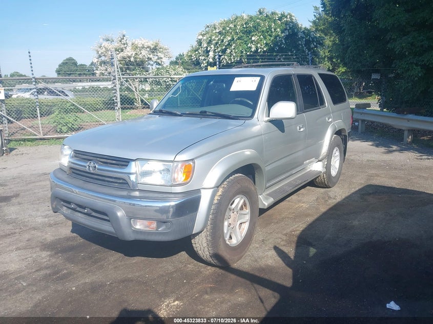 2001 Toyota 4runner VIN JT3GN86R710204739 IAAI salvage auction — NORMAL WEAR, Salvage Rebuilt (North Carolina), sold $1,450 on 2026-07-30 (photo 2)