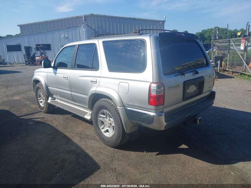 2001 Toyota 4runner VIN JT3GN86R710204739 IAAI salvage auction — NORMAL WEAR, Salvage Rebuilt (North Carolina), sold $1,450 on 2026-07-30 (photo 3)