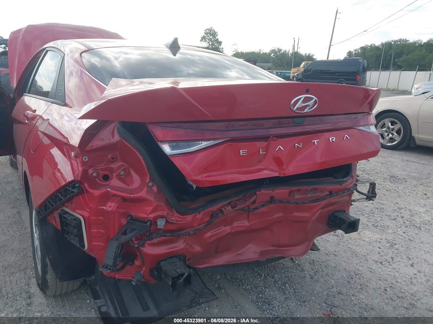 2021 Hyundai Elantra VIN 5NPLL4AG9MH051044 IAAI salvage auction — REAR END, Rebuildable (Florida), sold $4,450 on 2026-07-21 (photo 6)
