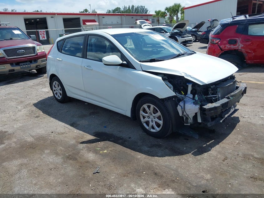 2013 Hyundai Accent VIN KMHCT5AE1DU127376 IAAI salvage auction — FRONT END, Rebuildable (Florida), sold $750 on 2026-07-13 (photo 1)