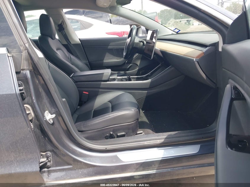 2018 Tesla Model 3 VIN 5YJ3E1EA2JF158221 IAAI salvage auction — LEFT REAR, Original (Texas), sold $4,225 on 2026-07-23 (photo 5)