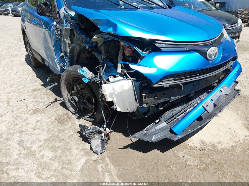 2017 Toyota Rav 4 VIN JTMBFREV7HD201611 IAAI salvage auction — FRONT END, Salvage Title, sold $3,250 on 2026-07-23 (photo 6)