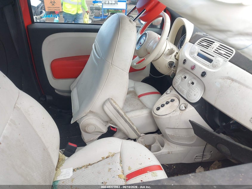 2013 Fiat 500 VIN 3C3CFFGE2DT604601 IAAI salvage auction — BIOHAZARD/CHEMICAL, Salvage Title, sold $150 on 2026-08-11 (photo 5)