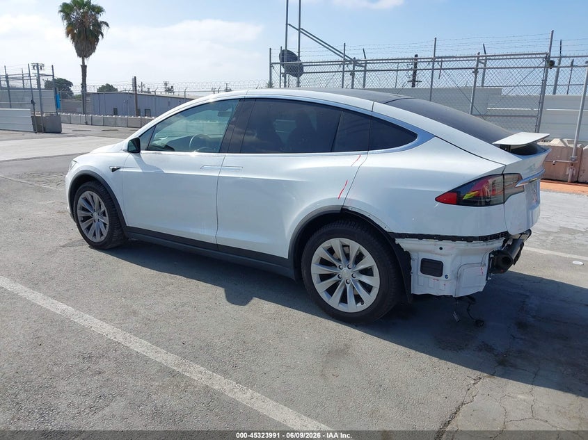 2020 Tesla Model x VIN 5YJXCDE27LF297135 IAAI salvage auction — REAR END, Salvage (California), sold $7,000 on 2026-07-29 (photo 3)
