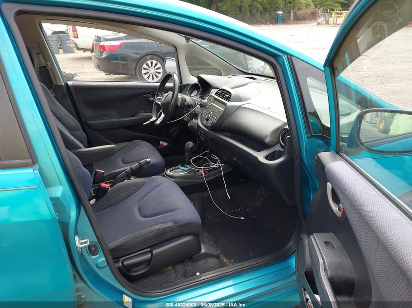 2012 Honda Fit VIN JHMGE8H51CC011086 IAAI salvage auction — REAR END, Salvage Title, sold $1,850 on 2026-07-17 (photo 5)