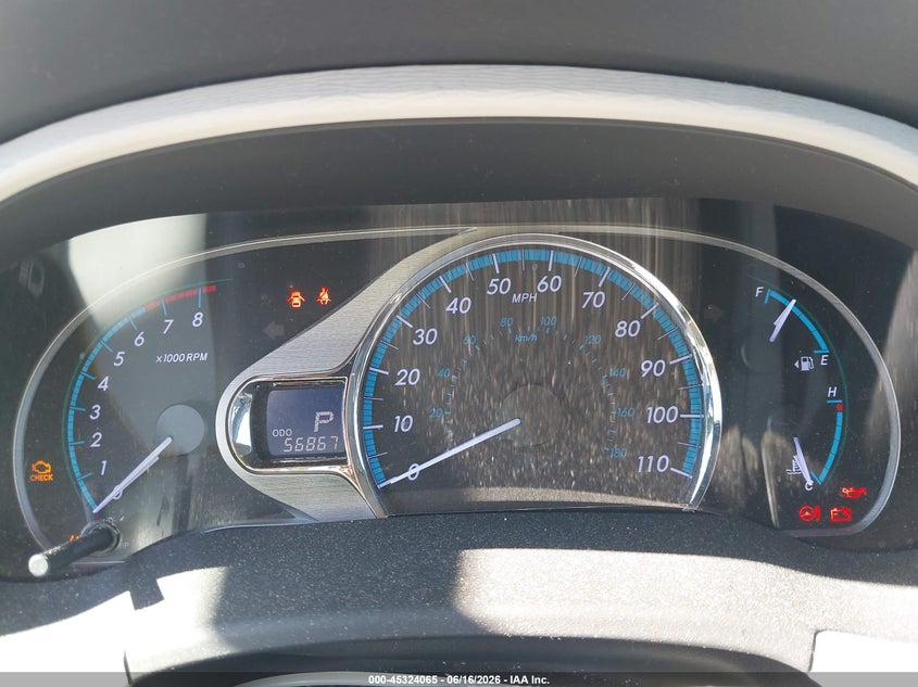 2014 Toyota Sienna VIN 5TDDK3DC1ES085145 IAAI salvage auction — SIDE, Salvage Title, sold $4,050 on 2026-07-17 (photo 7)